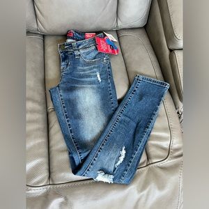 NWT YMI wanna betta butt skinny jeans